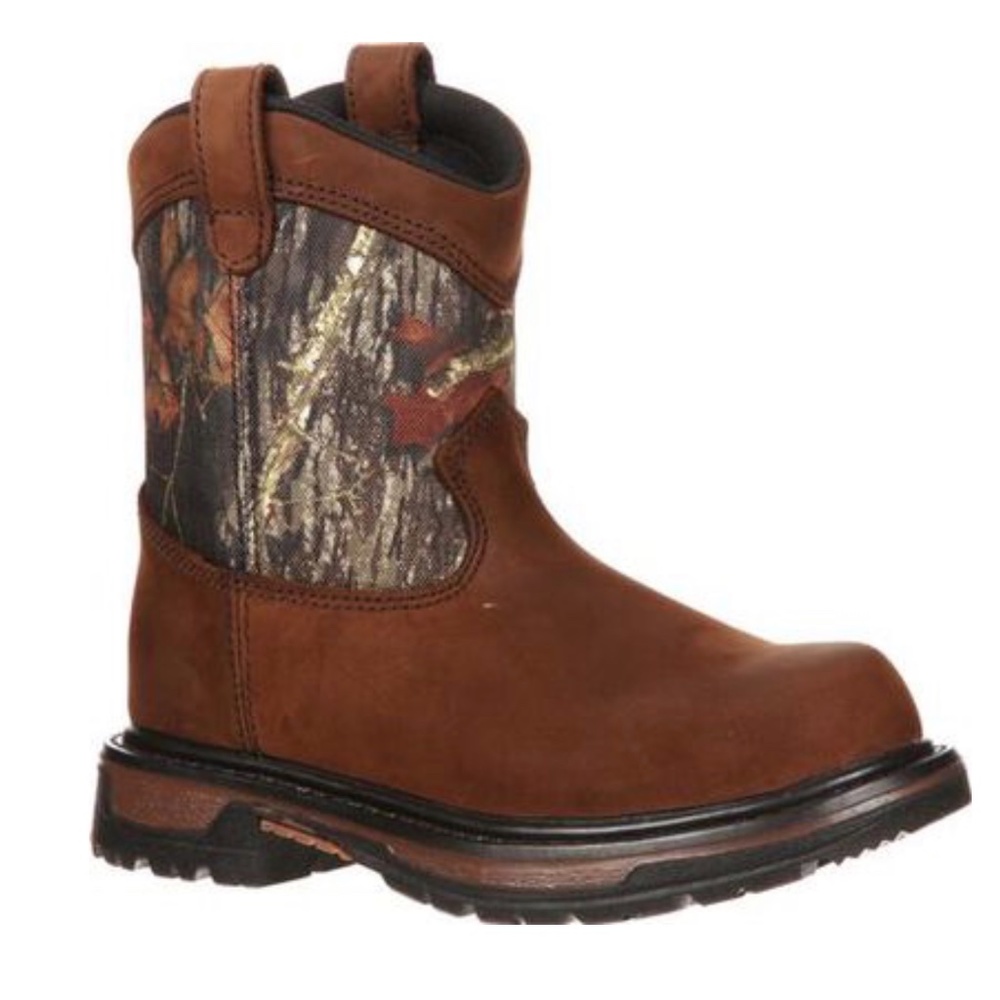 Boys, Rocky 8” Ride Wellington Waterproof Boots, Size 2, Pre-loved condition